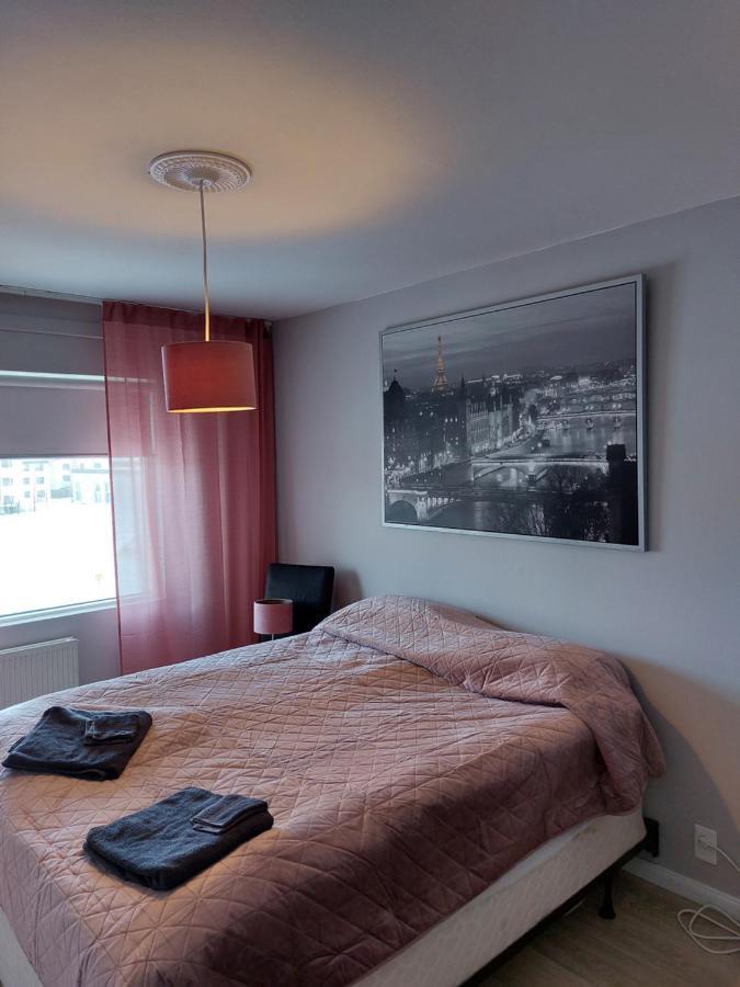 Apartment Near The Airport Njarthvik Zewnętrze zdjęcie